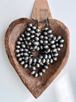 3 Layered Western Style 10mm Navajo Pearl Bead Necklace