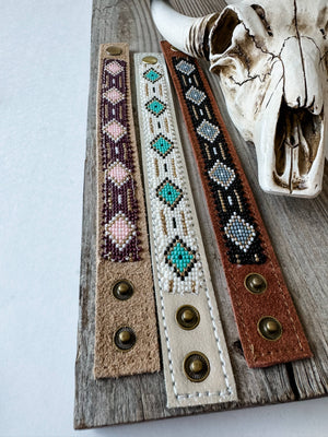 Western Aztec Pattern Seed Bead Leather Cuff Bracelet: WHITE + TURQUOISE
