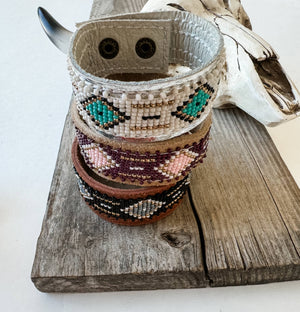 Western Aztec Pattern Seed Bead Leather Cuff Bracelet: WHITE + TURQUOISE