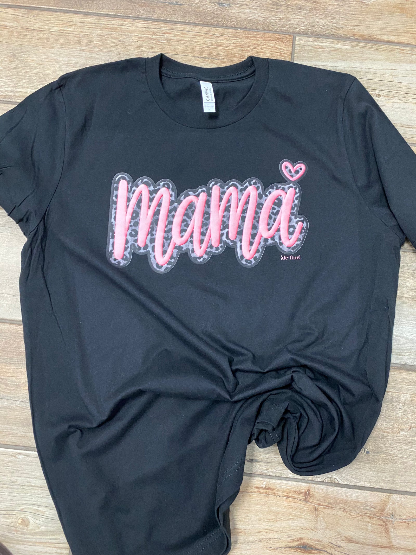 Mama with Hot Pink and Black Leopard Graphic Tee