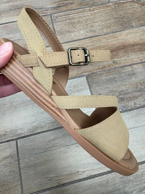 Blowfish Arrow Strappy Sandal in Black or Taupe