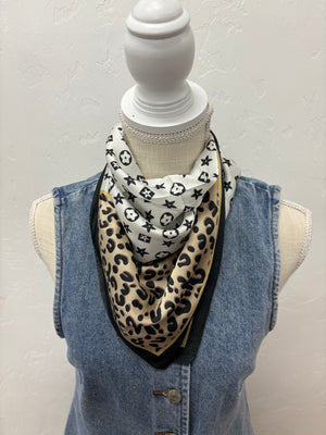 Scarves- Wear on neck or purses!