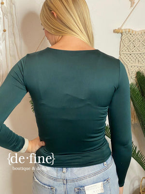 Round Neck Fitted Long Sleeve Top - 6 Colors