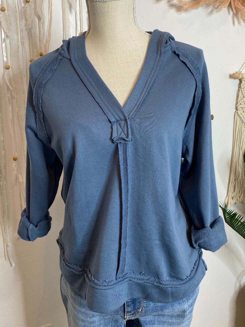 Pullover V-Neck Raw Seam Hoodie in 3 Colors in Regular & Curvy