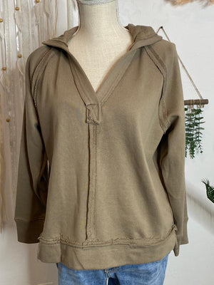 Pullover V-Neck Raw Seam Hoodie in 3 Colors in Regular & Curvy