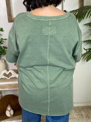 V-Neck Vintage Tee in 4 Colors - Curvy Sizes