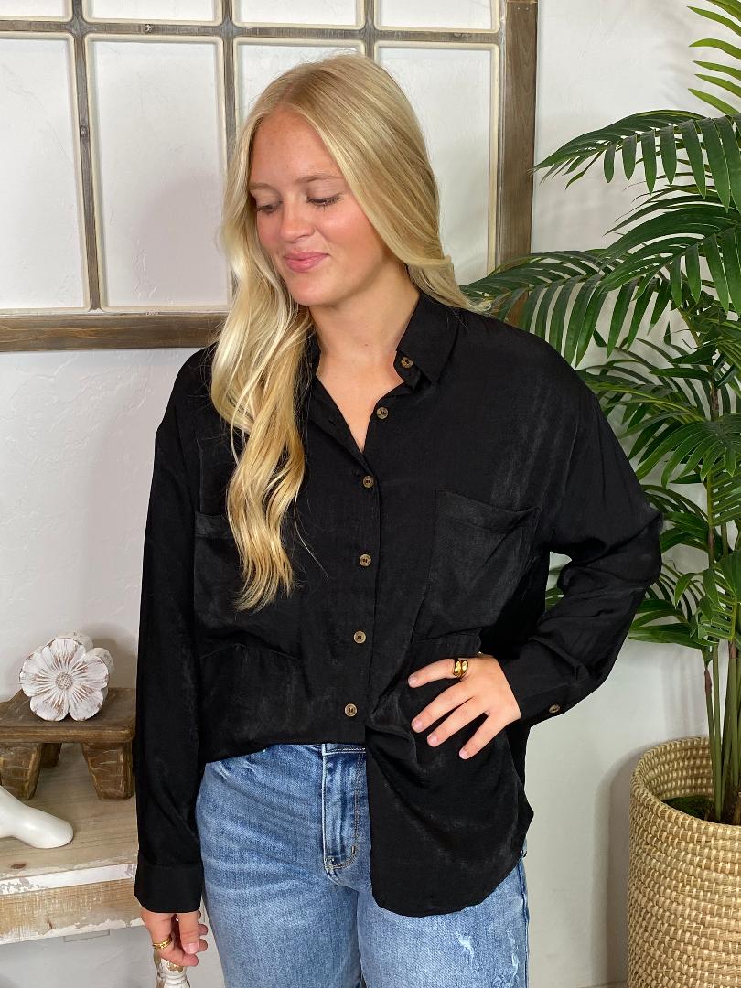 Oversized Button Top in 3 Colors S-3XL