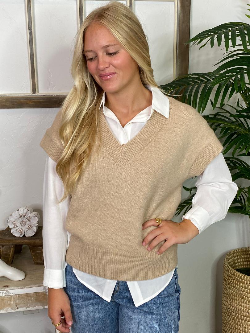 V-Neck Short Sleeve Pullover Sweater