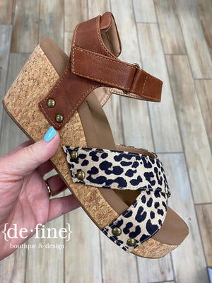Corkys Kindle Wedge - Cognac and Leopard