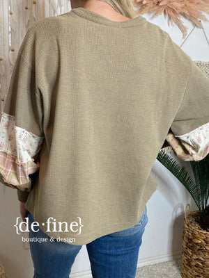 Thermal Top with Floral Blousy Sleeves