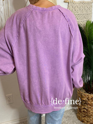 Sweatshirt with Pocket in Sage or Lavender