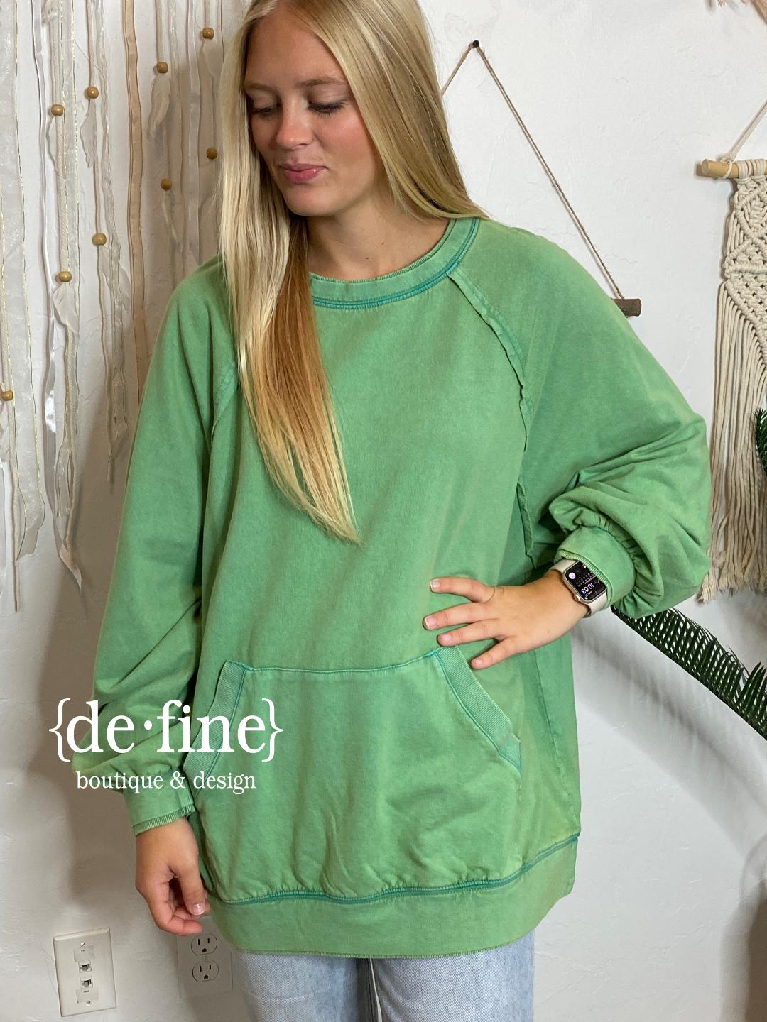 Sweatshirt with Pocket in Sage or Lavender