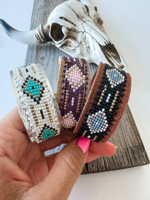 Western Aztec Pattern Seed Bead Leather Cuff Bracelet: WHITE + TURQUOISE