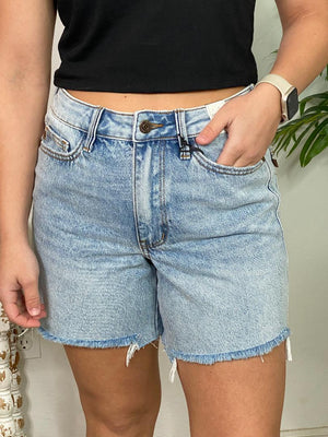 Judy Blue Mid Rise Rigid Magic Dad Shorts with Double Pocket S-3XL