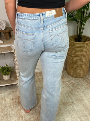 Judy Blue High Waist Destroyed 90s Straight Jeans