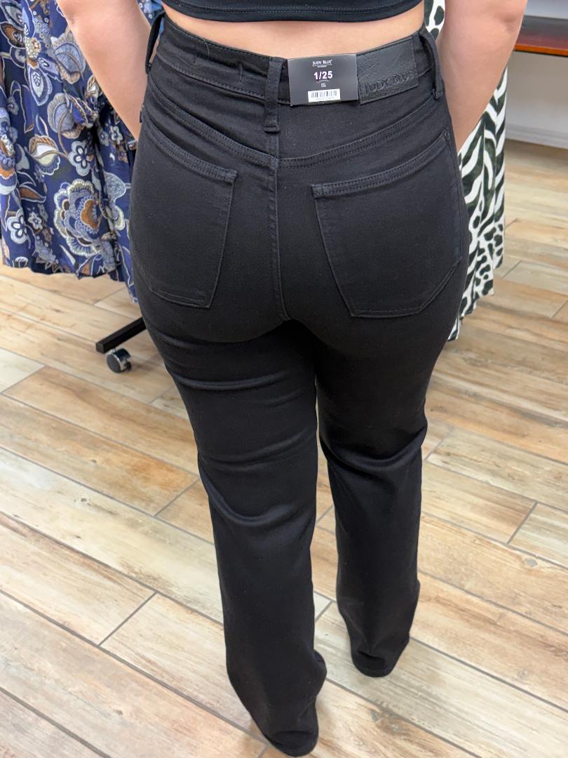 Judy Blue HW Tummy Control Classic Straight Black Jeans