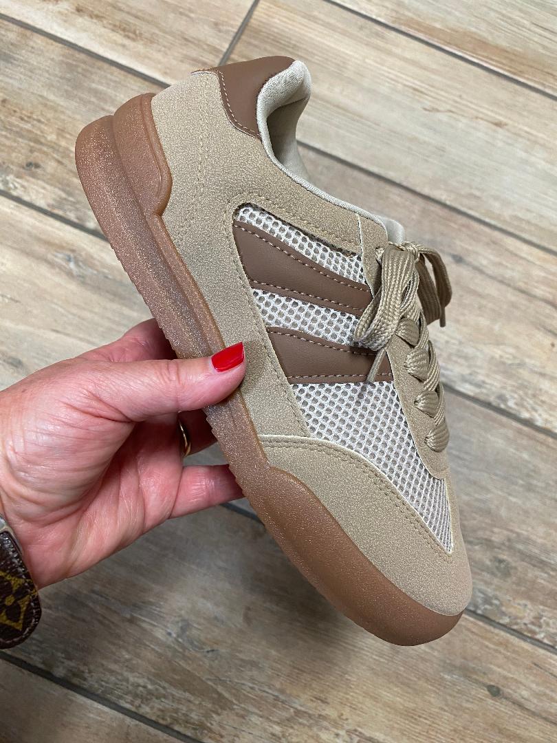 Jellypop Metro Tan Multi Smooth Sneakers