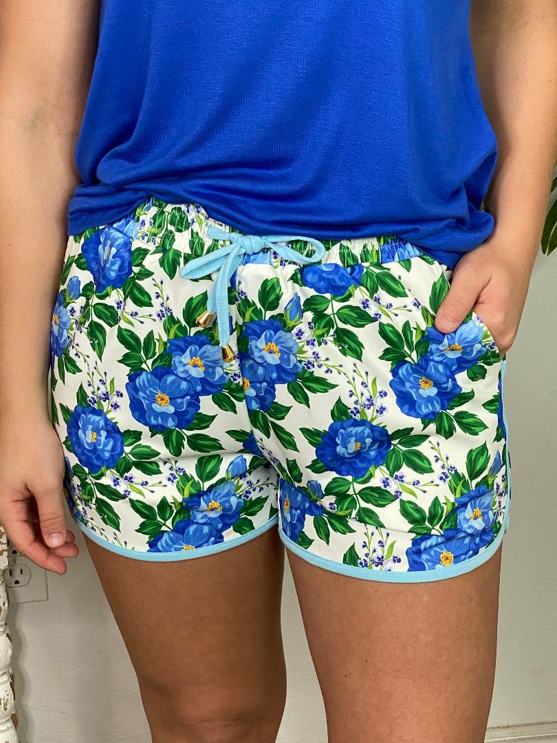 Caroline Floral Everyday Shorts