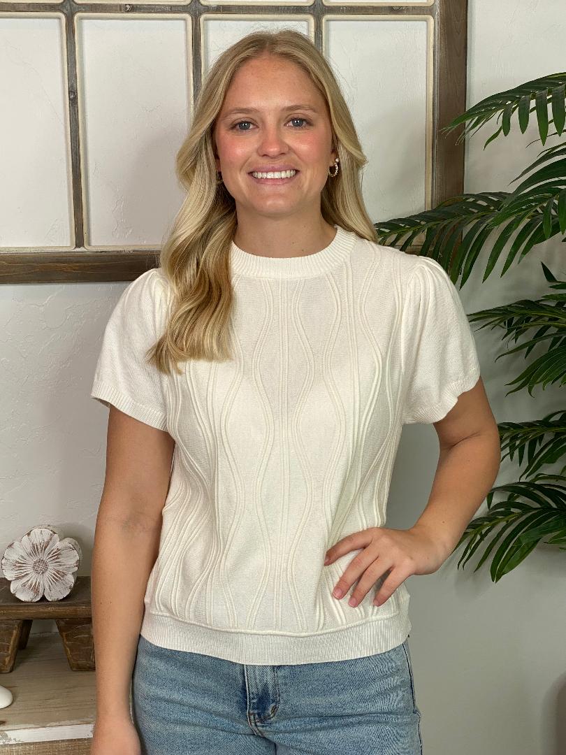 Wavy Off White Lightweight Sweater