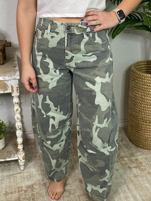 Kancan Camo Cropped Barrel Jeans