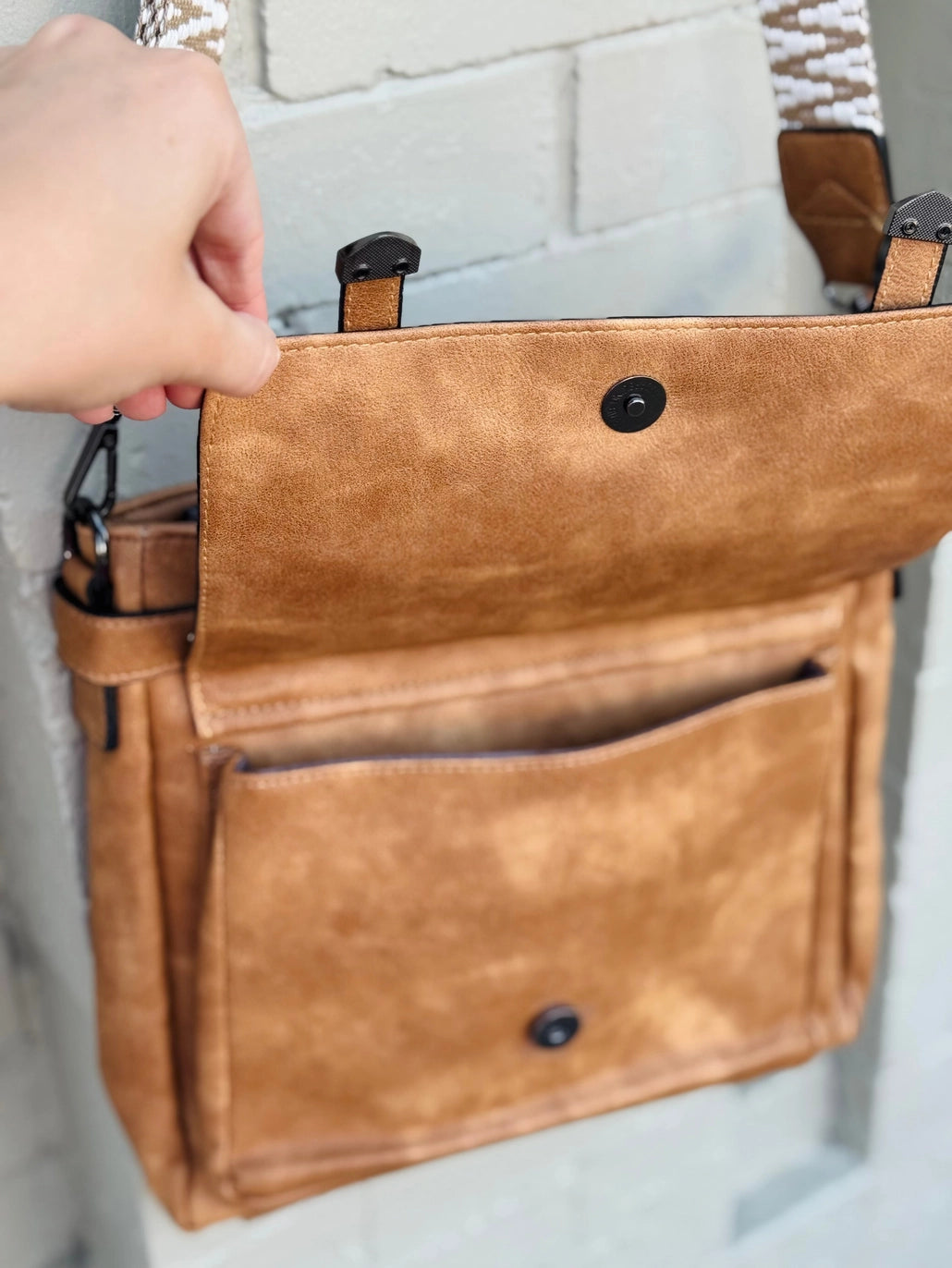 Cameron Crossbody