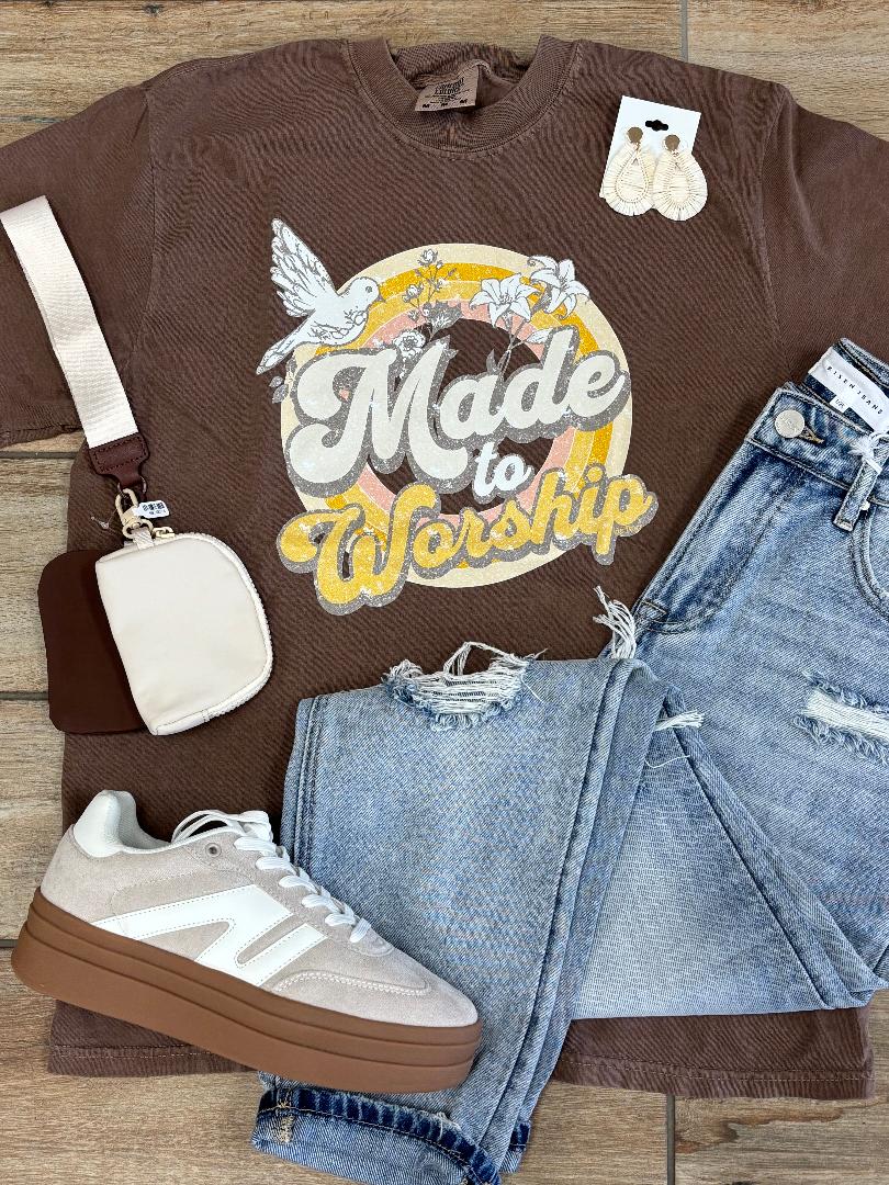 Made to Worship Graphic Tee