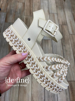 Mia Kehlani Natural Flatform Sandals with Chevron Rope Accents