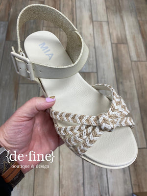 Mia Kehlani Natural Flatform Sandals with Chevron Rope Accents
