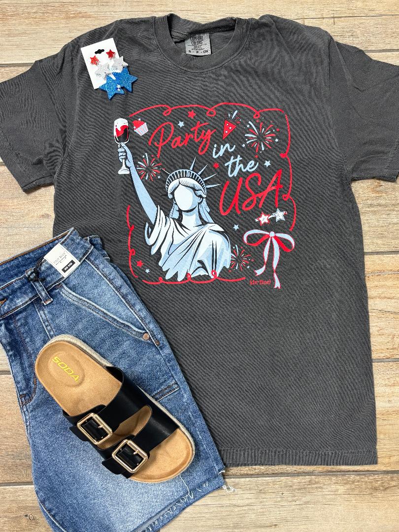 Party in the USA Lady Liberty Graphic Tee