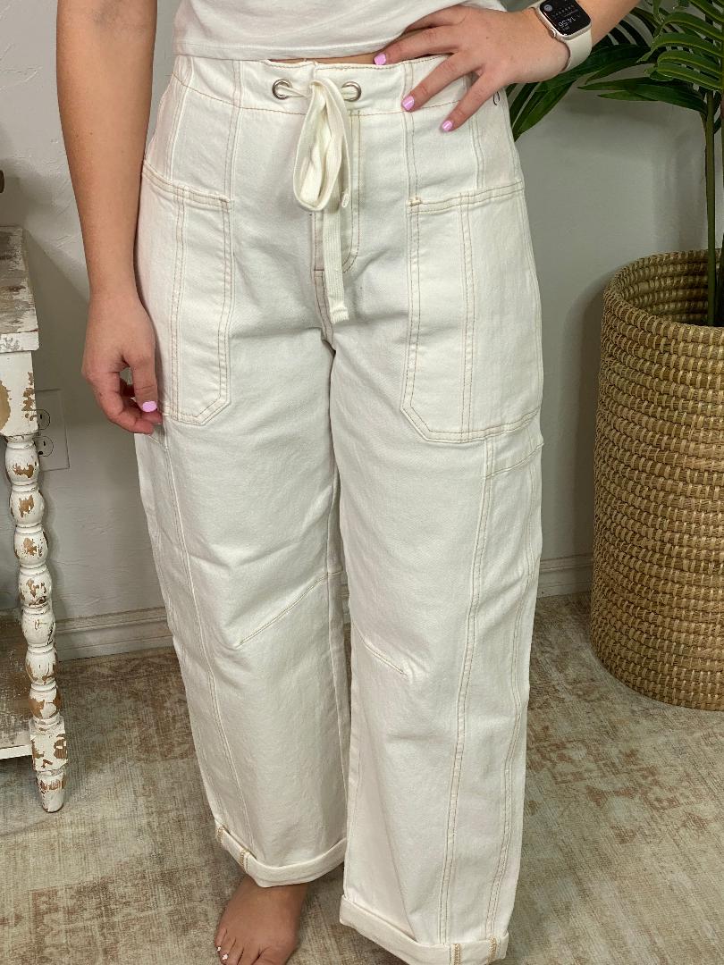 Risen Cream HR Crop Wide Barrel Cargo Pocket Cuffed Pants