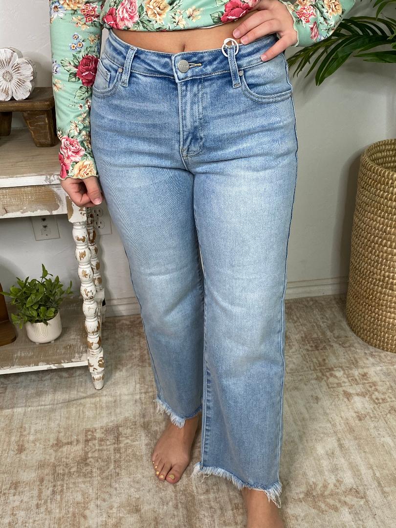 Risen Mid Rise Crop Straight Jeans