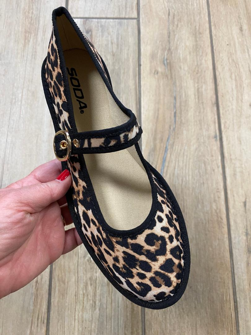 Leopard Flats