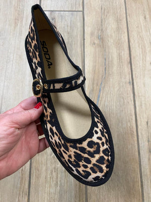 Leopard Flats