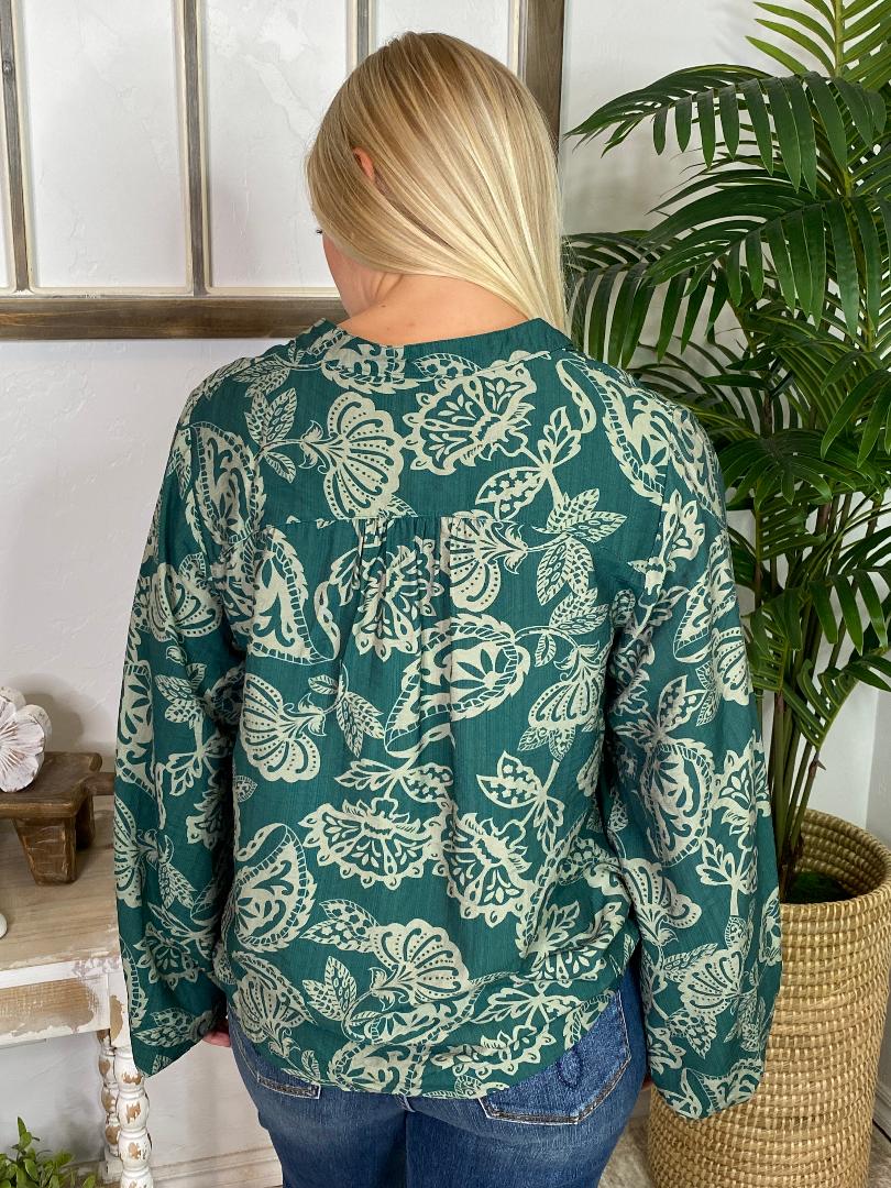 Green and Cream Floral Top S-2XL