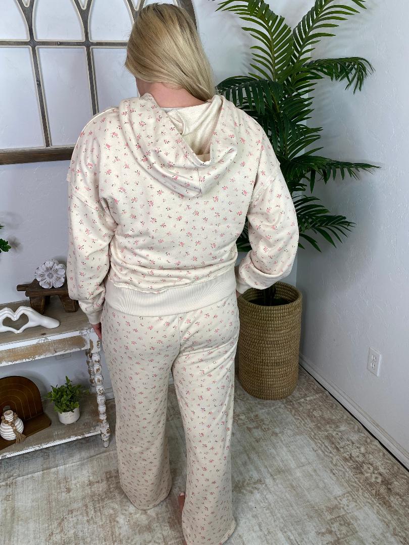 Cream Floral Sweatshirt & Jogger Set